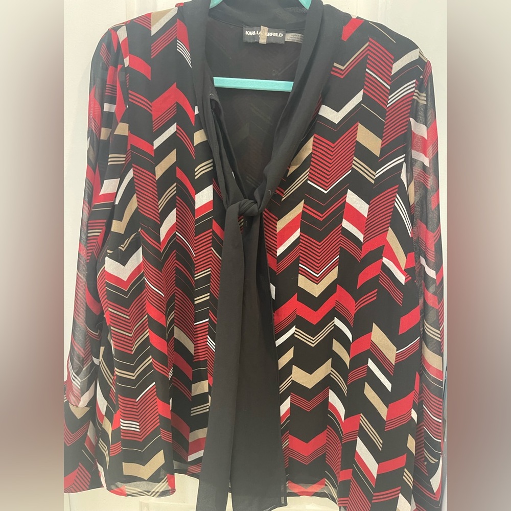 Summer sale!! Karl Lagerfeld Black and Red Chevron Top